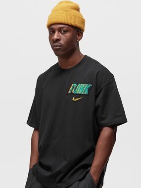 The Nike Tee Roswell Rayguns Funk Sequin Logo Check T Shirt L Black
